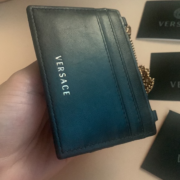 Sold ‼️‼️Versace Virtrus Nappa Leather Card Holder with Sling♥️ - Picture 15 of 17